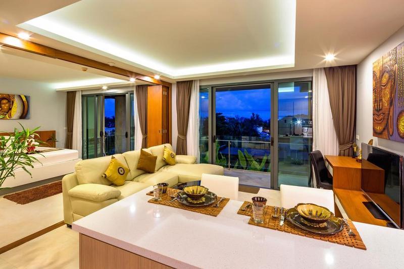 At The Tree Condominium Hotel Phuket